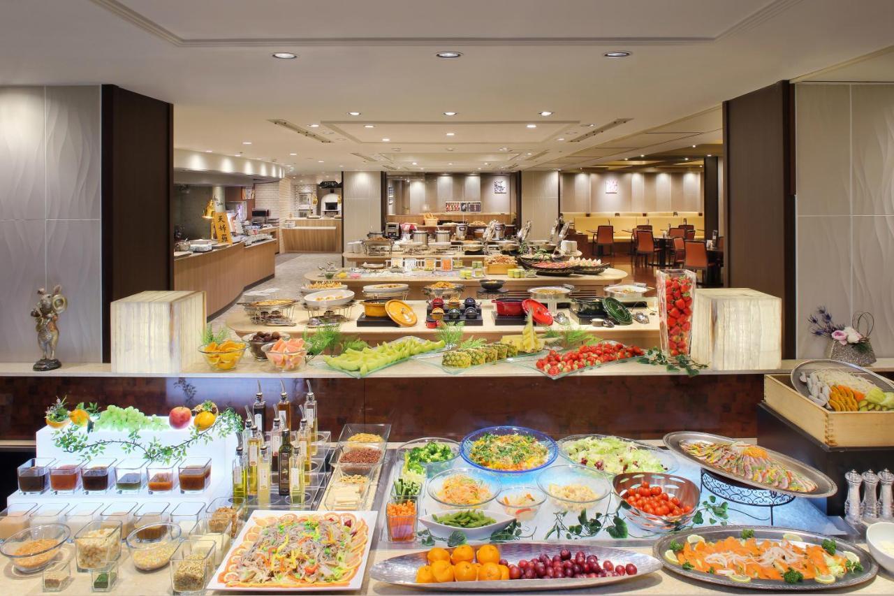 Hotel Asaya Nikko Esterno foto A buffet at a hotel